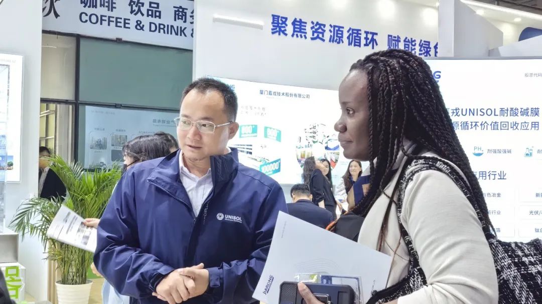 客户参观凯发官网k8膜成套装备