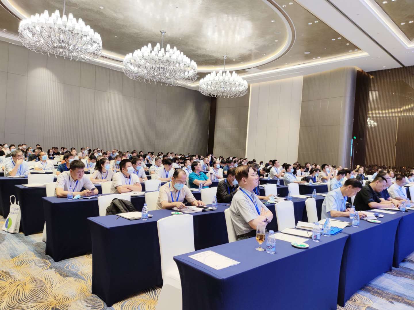 1598839943861484.jpg 1598839943861484.jpg