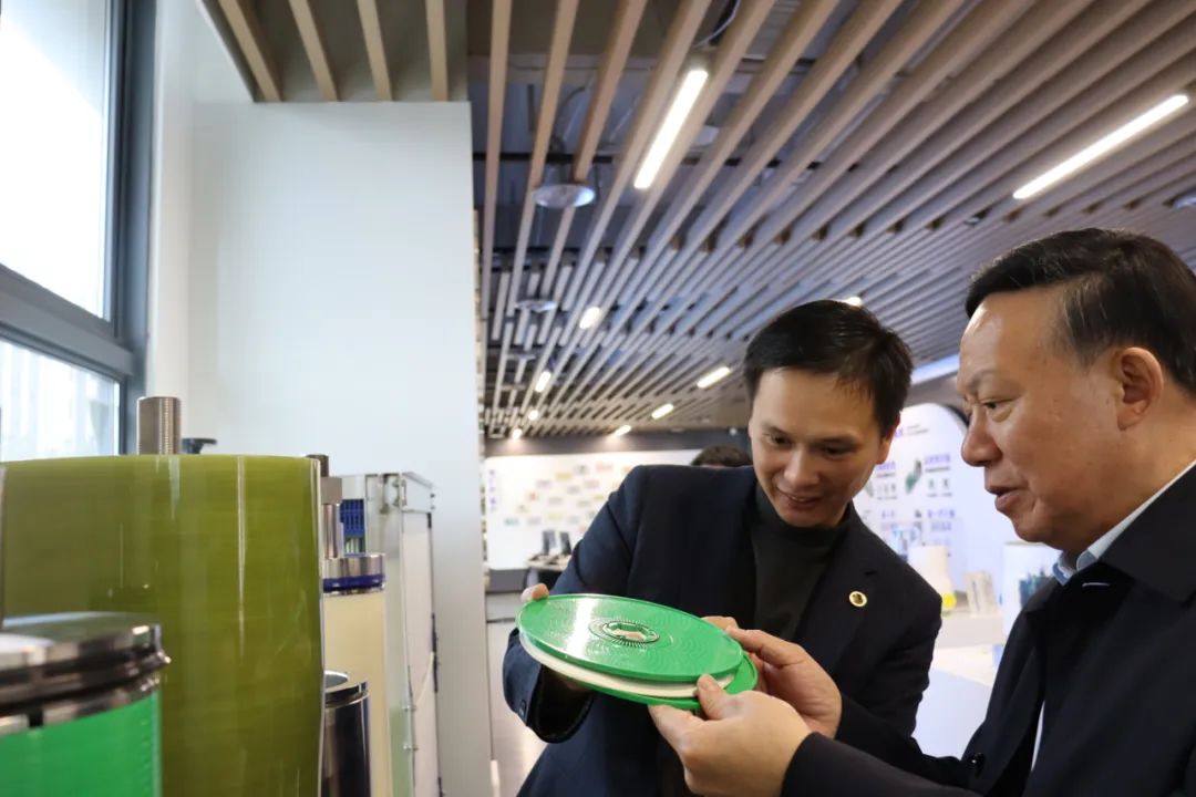 1680570387488452.jpg 1680570387488452.jpg