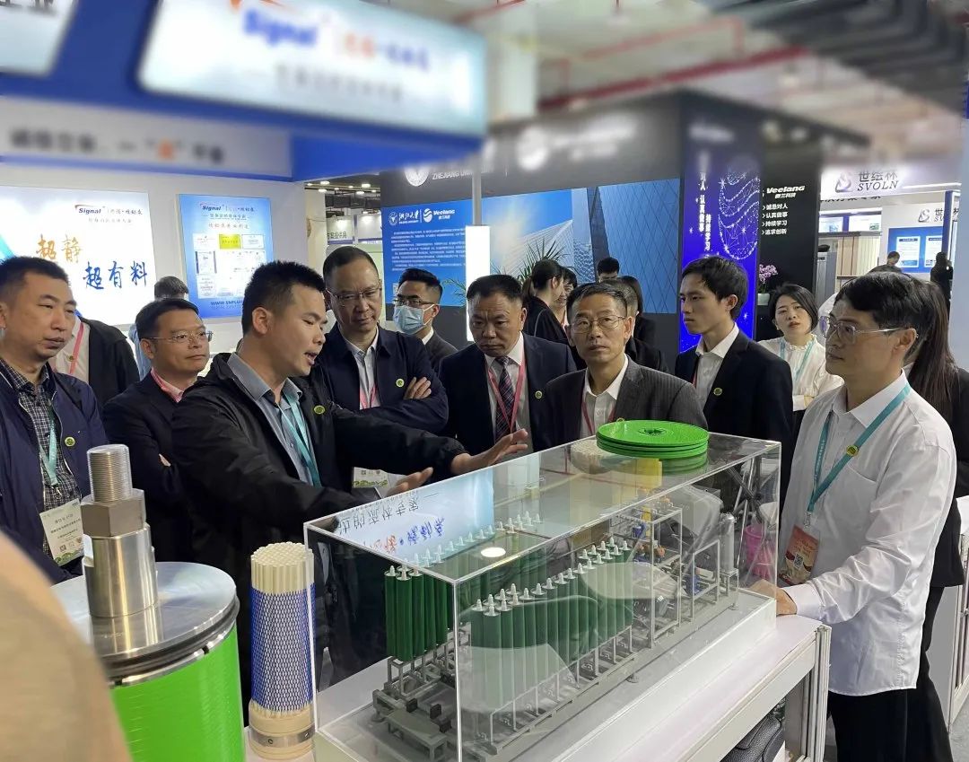 1682492295588057.jpg 1682492295588057.jpg